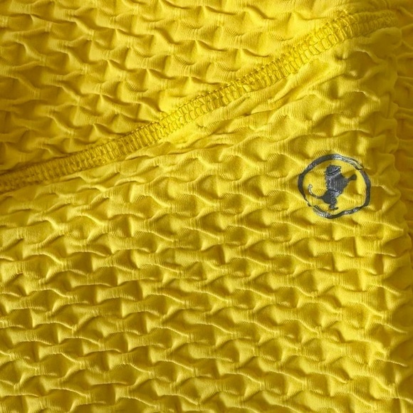 ABS2B Textured Yellow Criss Cross Leggings Medium - Picture 4 of 7